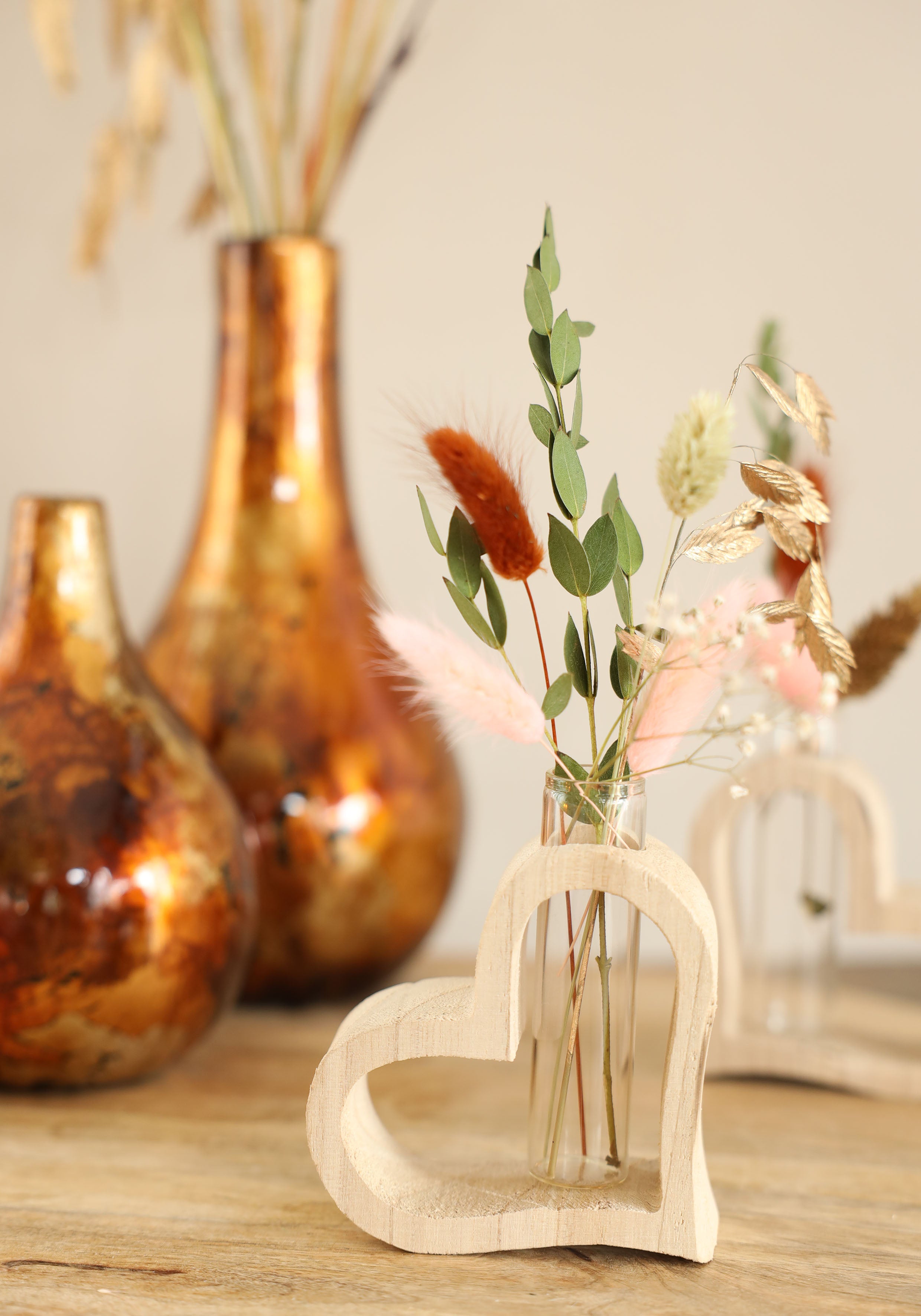 Houten hart met reageerbuisje 10 x 5 h.11 cm (6 st) [IFS-29638]