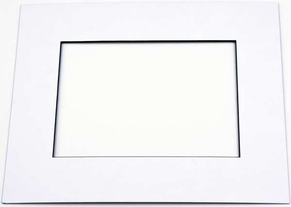 Passepartout Wit/Zwart Kern 32,1x47,3cm Venster - Buitenmaat 45,7x61cm (10 stuks) [MS20206]